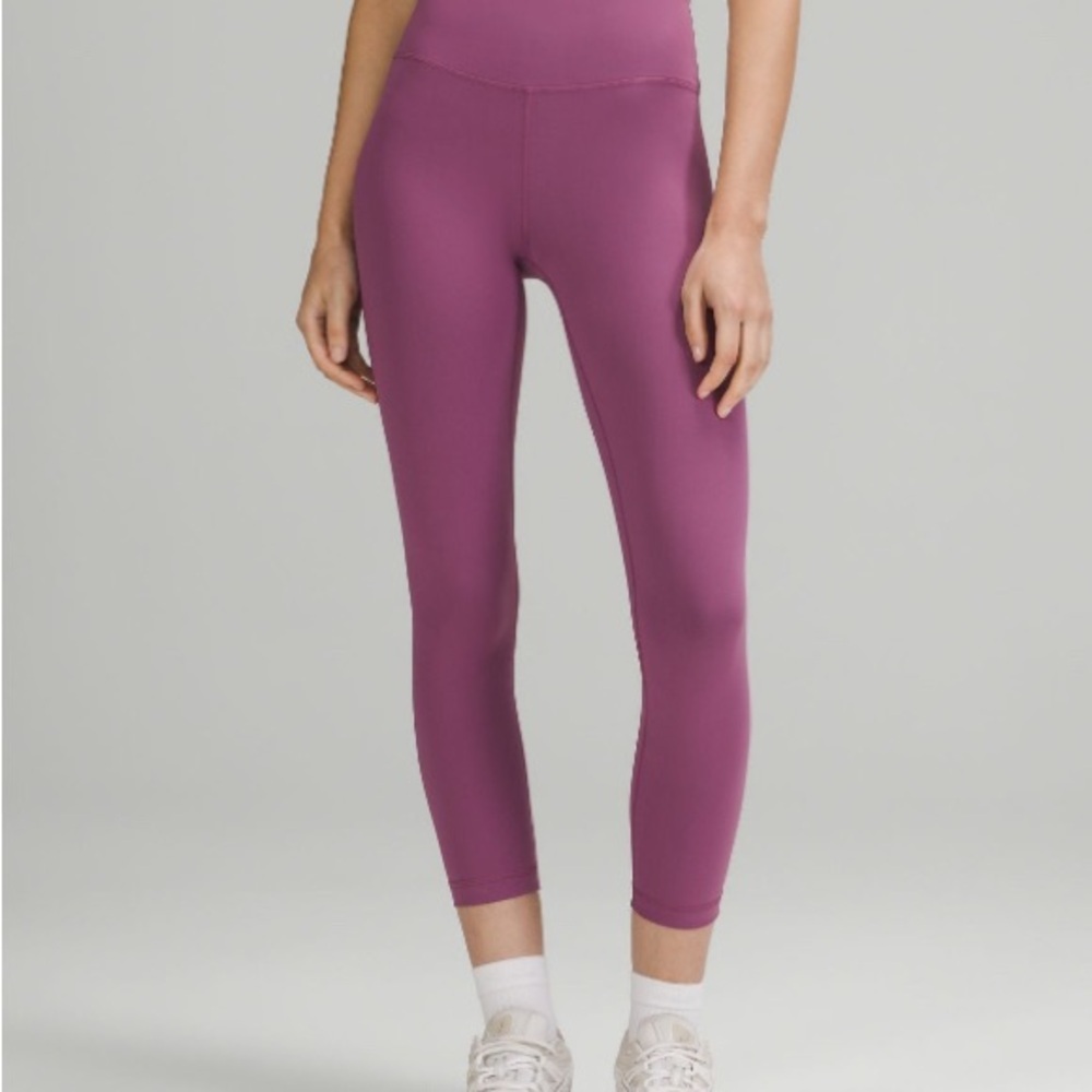 Lululemon Wunder train high rise - Picture 2 of 3